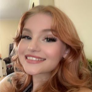 Meet your Posher, Alysamichelle